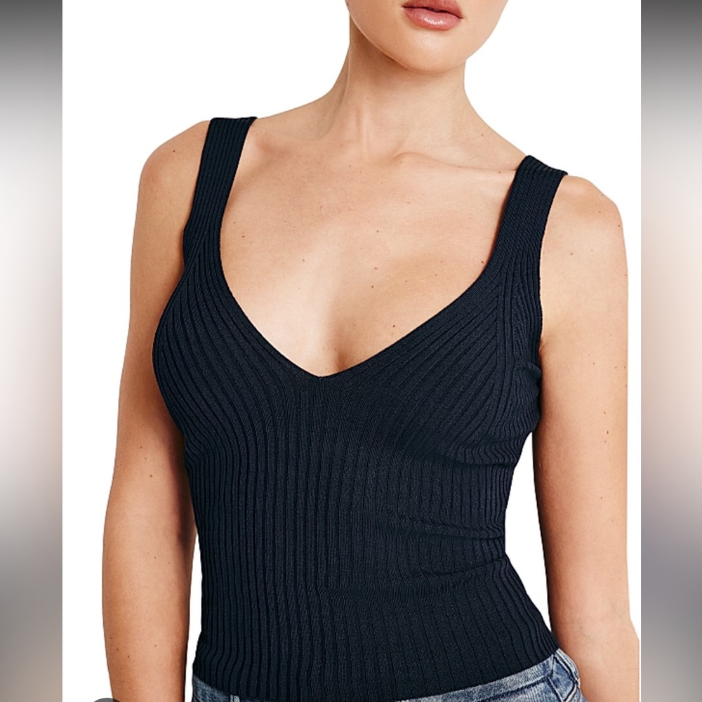 Good American Navy blue knit top Size Small